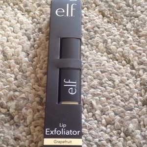 Lip exfoliation